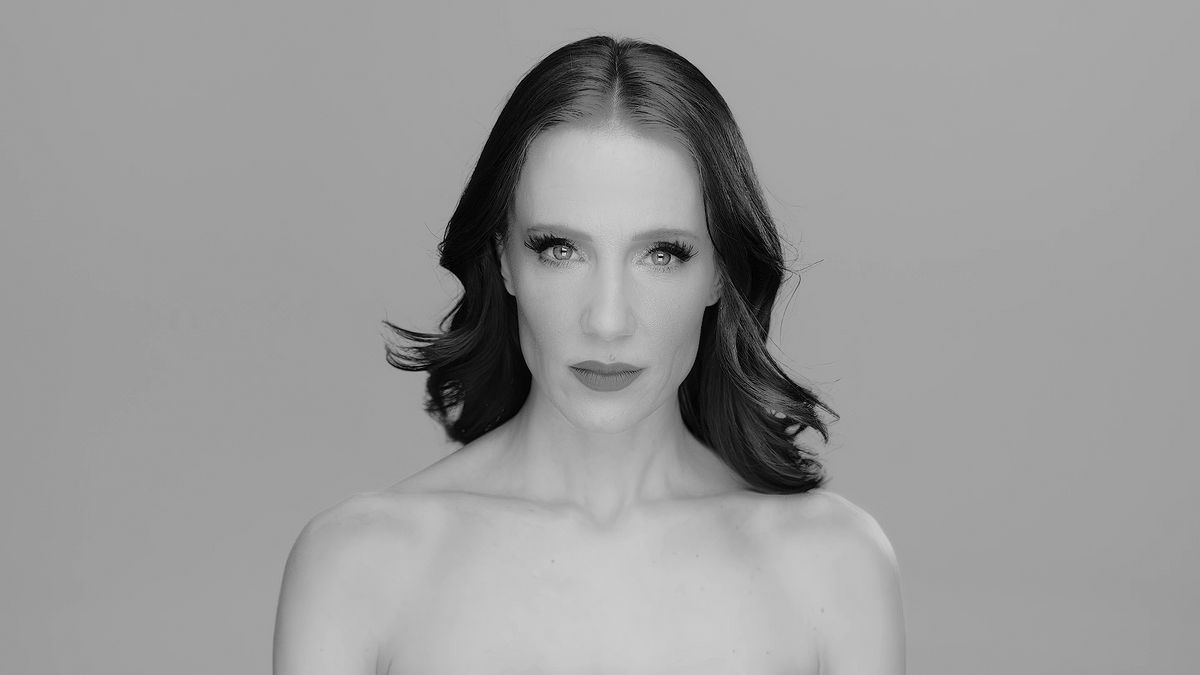 Simone Simons - In Love We Rust