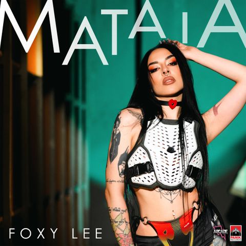 Foxy Lee - Mataia